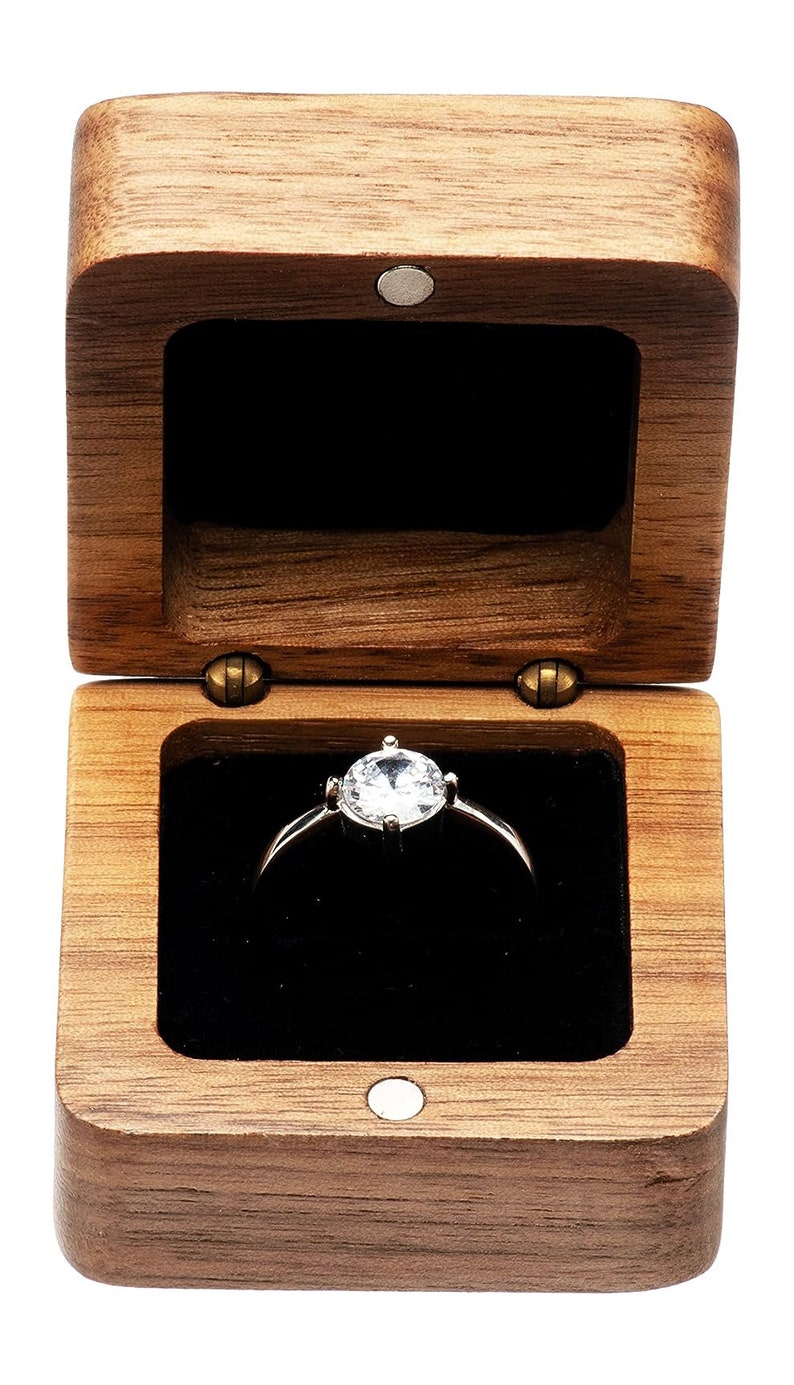 Personalized RING BOX Holder Bearer Custom Engraved Jewelry Engagement Proposal Boxes Wedding Walnut Wood Mom Gifts for Her Wife Girlfriend 画像 5