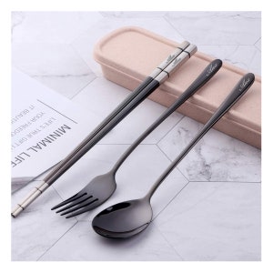 JUEGO DE UTENSILIOS Y ESTUCHE personalizados Tenedor Cuchara Palillos Cocina Regalo de dama de honor para papá Regalo de hombre para ella Mamá Dama de honor Grabado personalizado