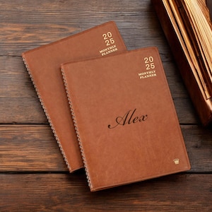 Personalized 2025 PLANNER CALENDAR Leather Organizer Notepad Notebook Gift for Him Dad Men Her Women Mom Teacher Birthday Custom Engraved