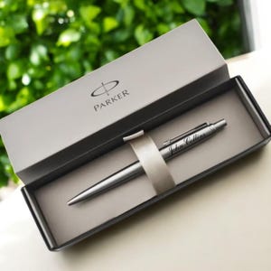 Personalized PENS PARKER JOTTER Custom Engraved Pen Teacher Graduation Fathers Day Gift for Dad Her Him Mom Men Wedding Corporate Birthday