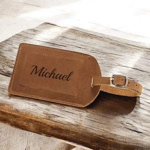 Gepersonaliseerde LEREN BAGAGETAG voor mannen vrouwen aangepaste gegraveerde reisaccessoires naam kettingen cadeau voor vader hem opa haar vrouwen moeder