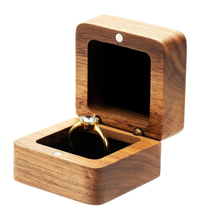 Personalized RING BOX Holder Bearer Custom Engraved Jewelry Engagement Proposal Boxes Wedding Walnut Wood Mom Gifts for Her Wife Girlfriend 画像 3