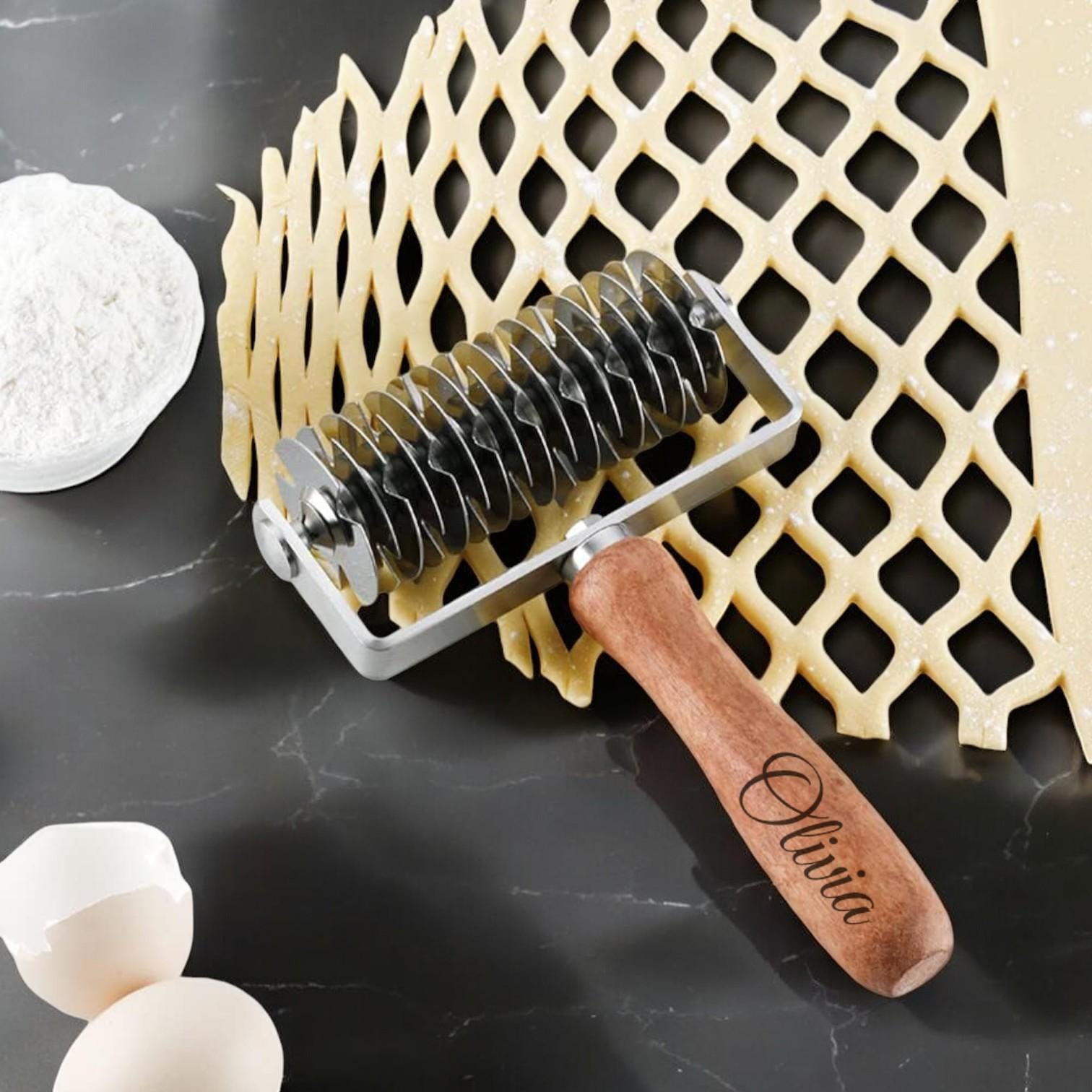 lattice roller cutter