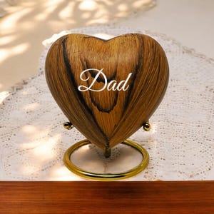 Gepersonaliseerde hartvormige crematieurn voor menselijke as, huisdieras (hond, kat), gedenkteken, herdenkingsgeschenk, begrafenisurn, asdoos, drager voor haar, bloemen, hout