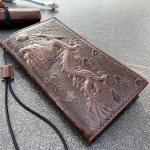 Genuine Leather Case Wallet Samsung Galaxy s24 s23 Fe s22 s21 s20 Ultra s8 s9 Note 8 9 10 20 21 A71 A52 53 12 A31 32 Dragon Stamping