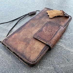 Motorola Leather Case Book Style – Handmade Classic Vintage Magnet closure Dark Wallet Cover for Razr Plus, Edge 50, G Stylus by ARICHI