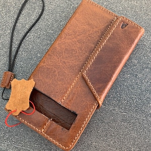 Funda de cuero genuino para Google Pixel 4a 5a 5 6 7 6a 7a 8a Pro 5G 4G Cartera tipo libro Cierre magnético Soporte color bronce Soporte retro Carga inalámbrica