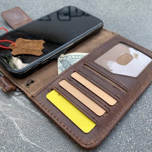 Étui en cuir véritable naturel foncé pour Apple iPhone 11 portefeuille pour cartes de crédit, support vintage pour livre, charge amovible sans fil, luxe doux
