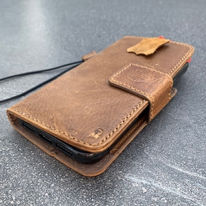 Étui en cuir véritable pour Apple iPhone 11 Portefeuille Cartes de crédit Fenêtre d'identification Livre Tan amovible Premier support souple Recharge sans fil Art