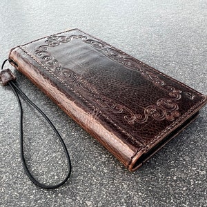 Funda de piel auténtica oscura tipo cartera para Samsung Galaxy S24, S21, S20 Ultra FE, S8, S9, Note 8, 9, 10, 20, 21, A71, A12, A31, A32, A33, 4G y 5G, con estampado en relieve.