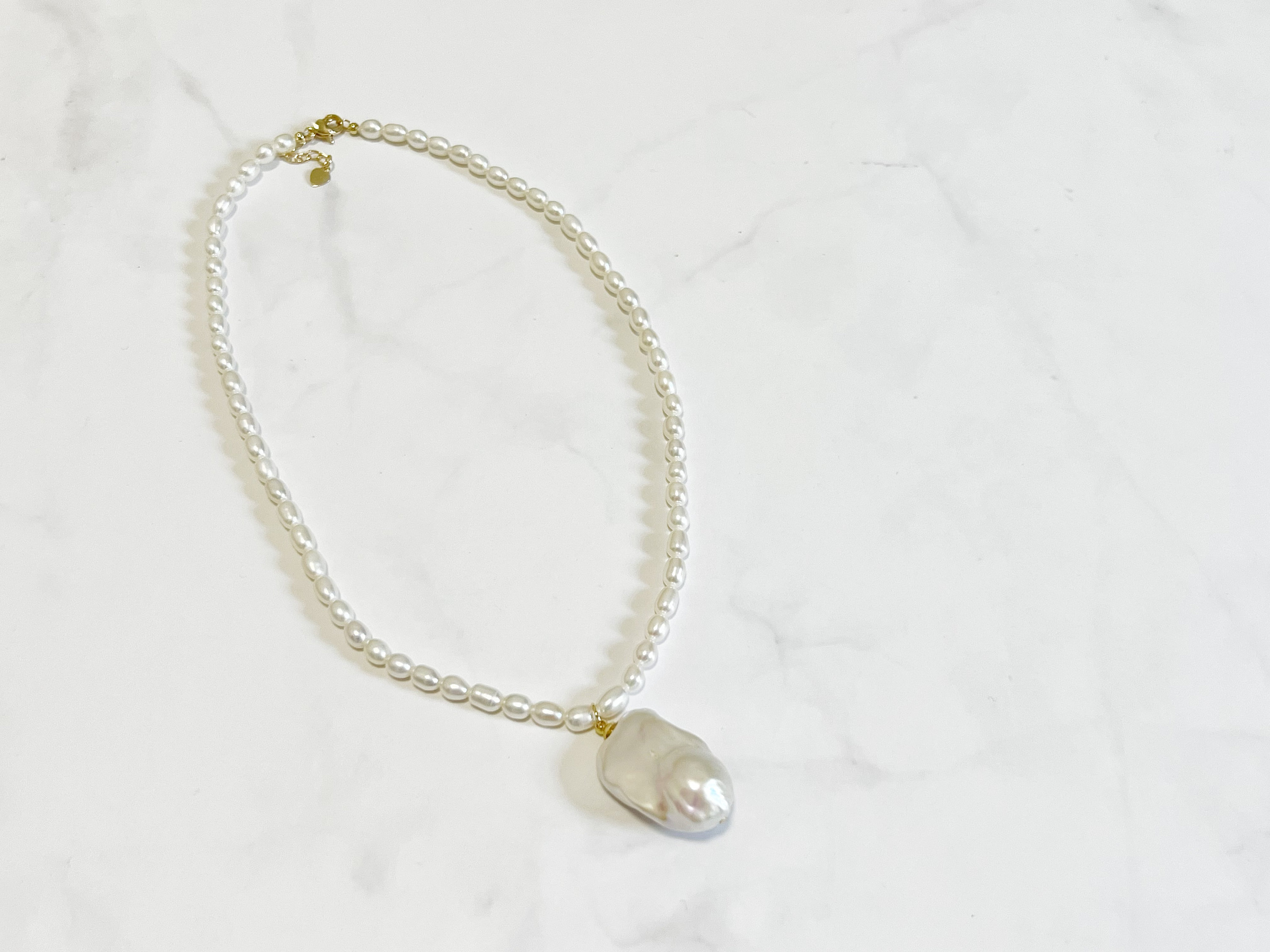 Snow Moon: Supersized Baroque Pearl Pendant Necklace - Etsy