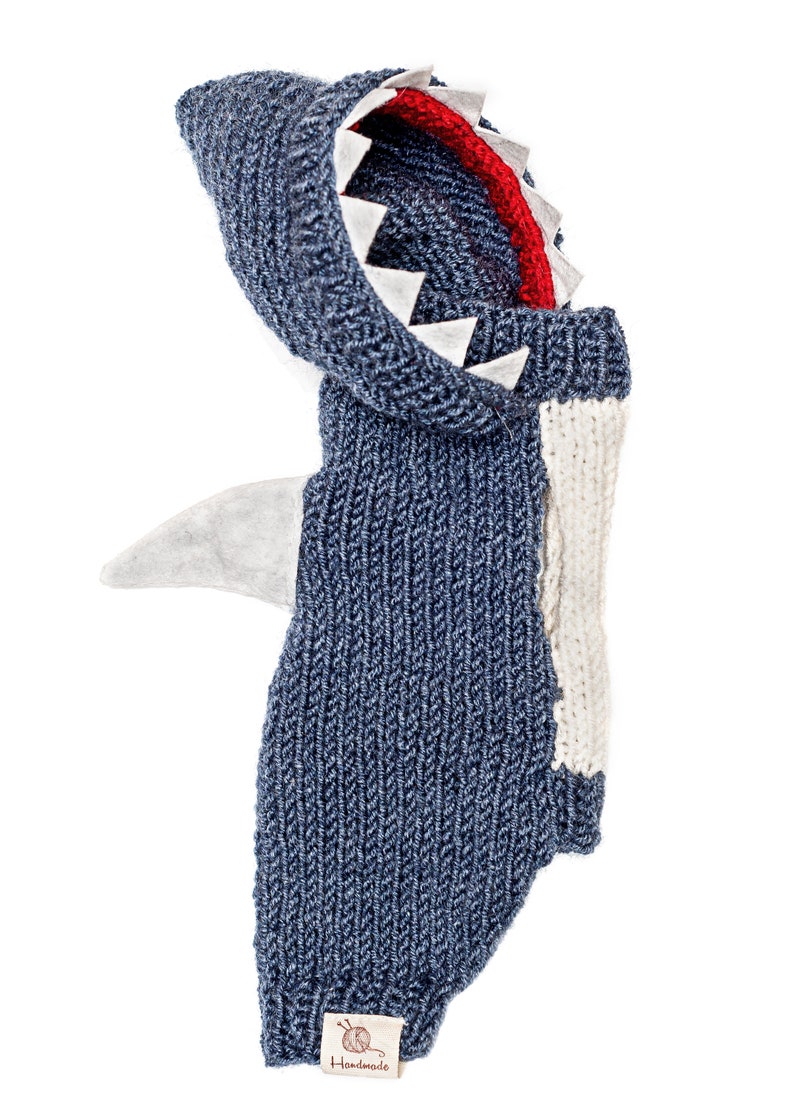 Shark knit sweater for ferret image 3