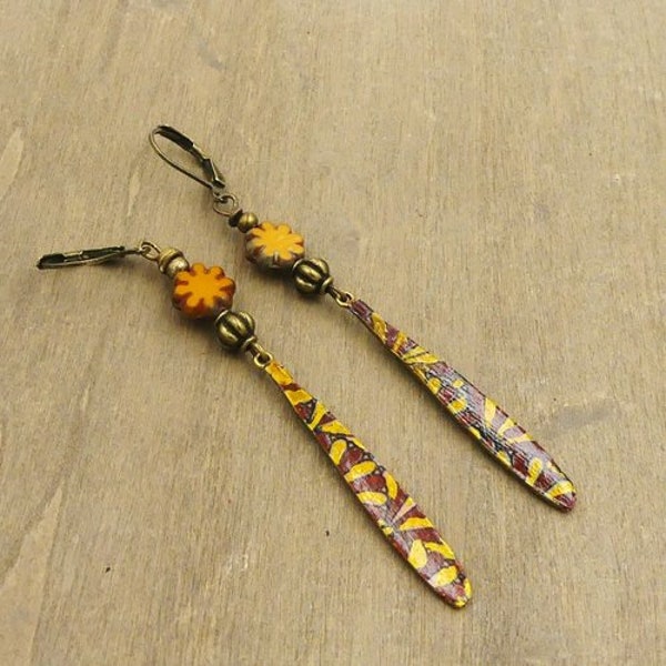 Boucles d'oreilles peint main, chocolat, jaune, perles potiron laiton bronze, perles fleurs verre tchèque, fait main, cadeau femme