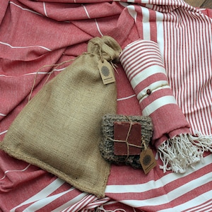 Christmas Gift Bundle 10 x  Bath & Body- Harem Red  | Gift | Gift Set | Turkish Towel