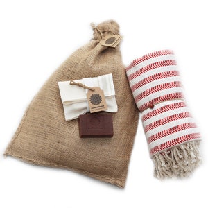 Bundle x 10 Bath & Body Gift - Duocolor Red | Gift | Gift Set | Turkish Towel