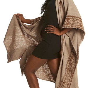 Simple square poncho with high neck made from acrylic shawls. image 3