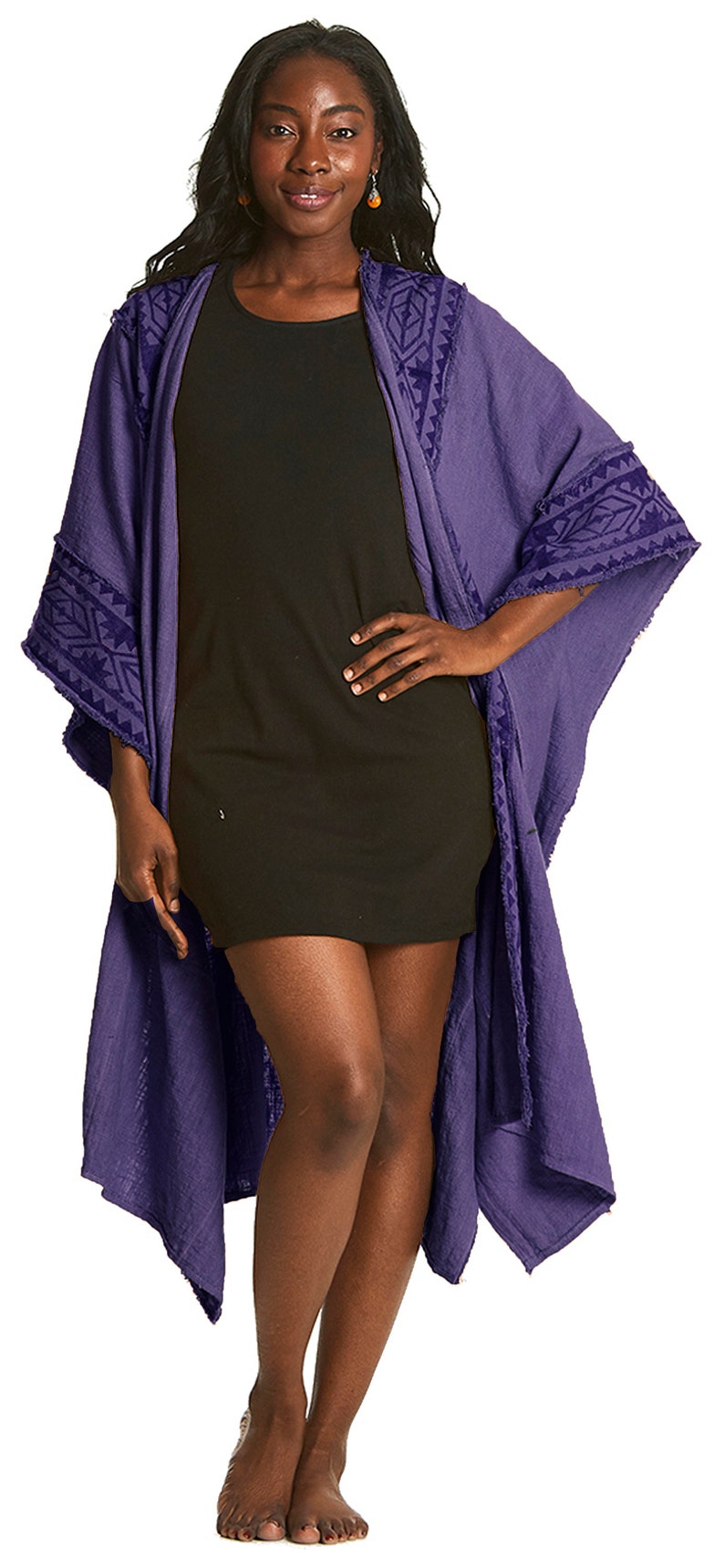 Simple square poncho with high neck made from acrylic shawls. image 7