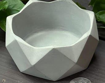 Gray Concrete Planter: Geometric Cement Pot, Modern Succulent & Air Plant Holder