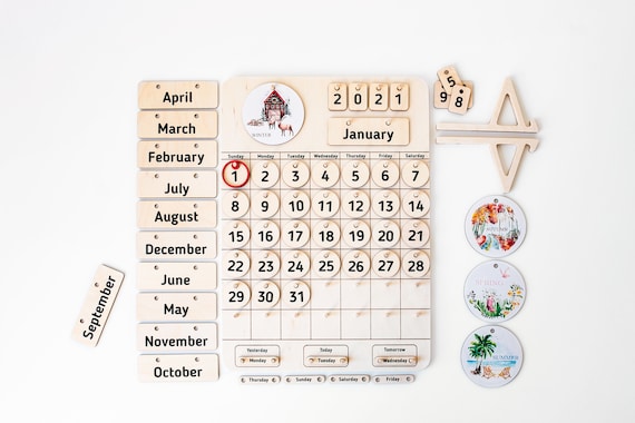 Calendario in legno / Calendario perpetuo / Calendario domestico naturale /  Calendario Montessori / Homeschool / Fatto a mano / Strumento di  apprendimento -  Italia