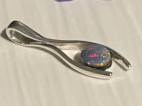 Boulder Opal (Australia) Pendant in Sterling Silver (925)