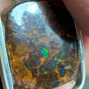 Boulder Opal (Australia) Pendant with Sterling (925)
