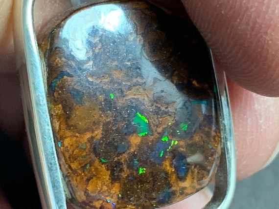 Boulder Opal (Australia) Pendant with Sterling (925)