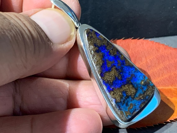 Boulder Opal (Australia) Pendant in Sterling Silver (925)