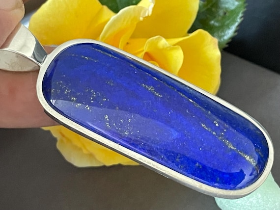 Beautiful natural Lapislazuli Pendant handmade in silver 925 sterling
