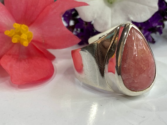 Very nice rodochrosite ring in silver 925 sterling from Argentina.