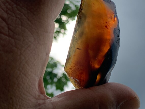 Phenomenal, rare blue amber
