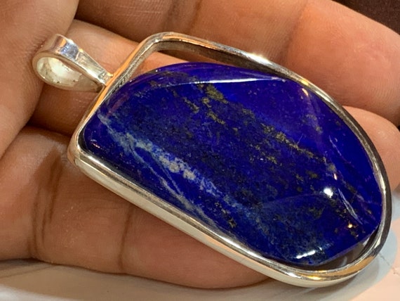 Beautiful natural Lapislazuli Pendant handmade in silver 925 sterling