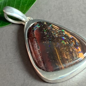 Boulder Opal (Australia) Pendant with Sterling (925)