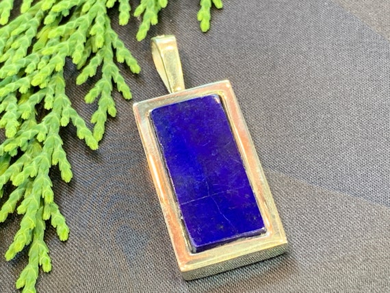 Beautiful natural Lapislazuli Pendant handmade in silver 925 sterling