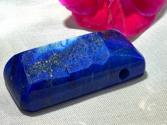 Beautiful natural Lapislazuli handmade
