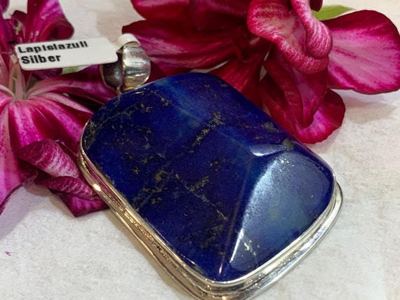 Beautiful natural Lapislazuli Pendant handmade in silver 925 sterling