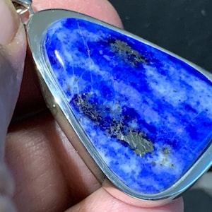 Beautiful natural Lapislazuli Pendant handmade in silver 925 sterling
