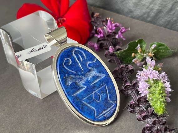Beautiful natural Lapislazuli Pendant handmade in silver 925 sterling