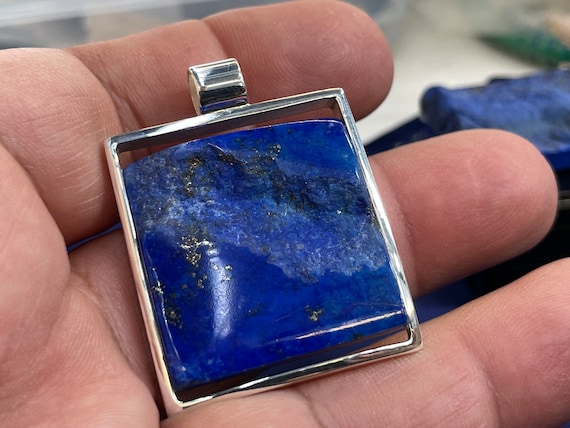 Beautiful natural Lapislazuli Pendant handmade in silver 925 sterling