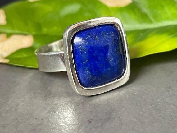 Beautiful  Lapislazuli Ring handmade in silver 925 sterling