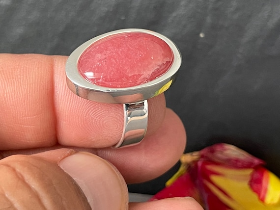 Very nice rodochrosite ring in silver 925 sterling from Argentina.
