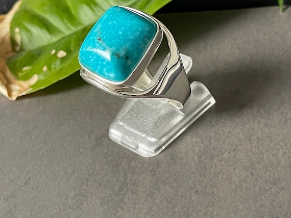 Unique turquoise ring – genuine gemstone from Arizona for protection, strength & inner peace – handcrafted in 925 sterling silver, genuine turquoise