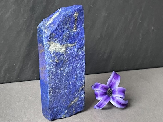 Lapis lazuli decorative stone – deep dark blue with golden pyrite, beautiful matrix, exquisite natural stone, unique piece, also available with photo under UV light