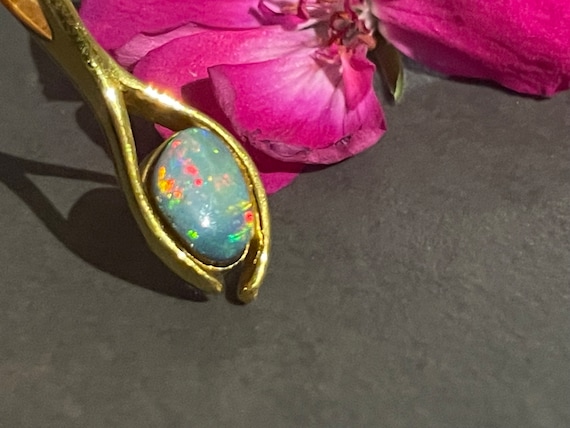 Boulder Opal (Australia) Pendant in Sterling Silver (925)