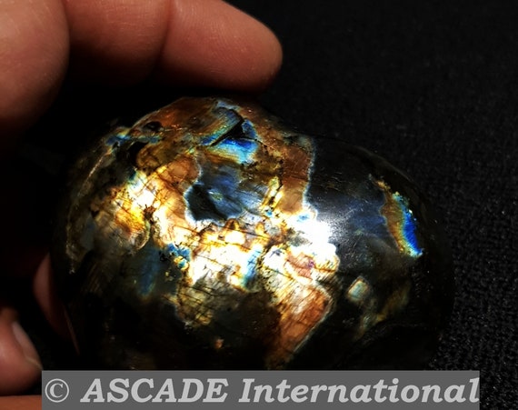 Labradorite Heart Flatterer