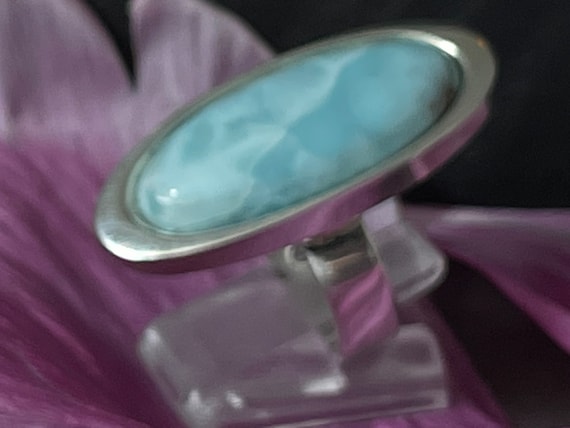 Very nice Larimar ring in an extravagant design with silver (925) sterling.
