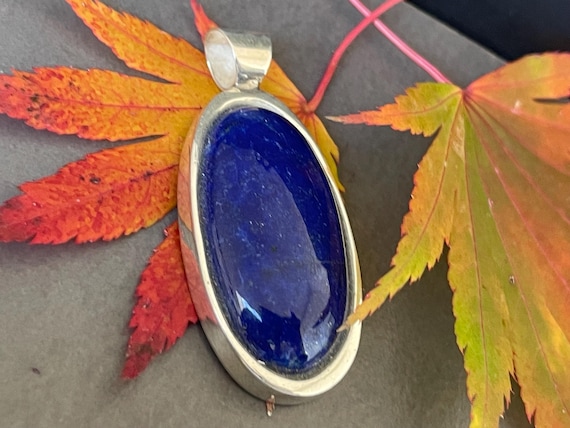 Beautiful natural Lapislazuli Pendant handmade in silver 925 sterling