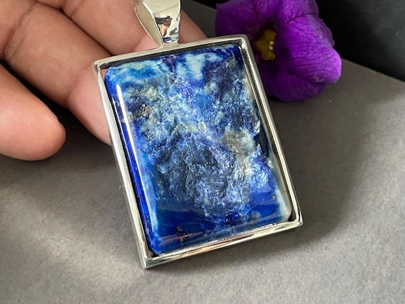 Beautiful natural Lapislazuli Pendant handmade in silver 925 sterling