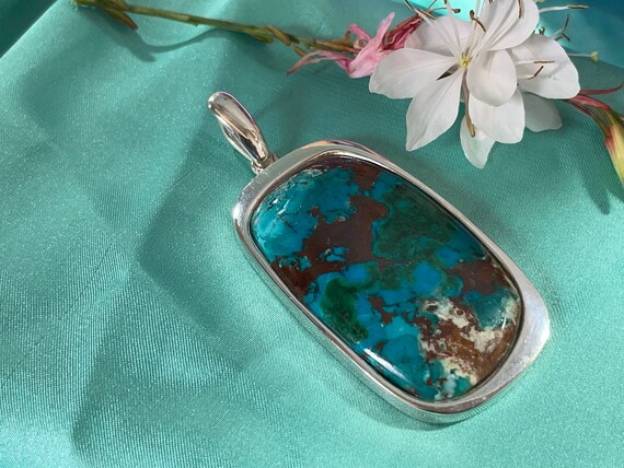 Large, rare chrysocolla pendant with silver (925) sterling