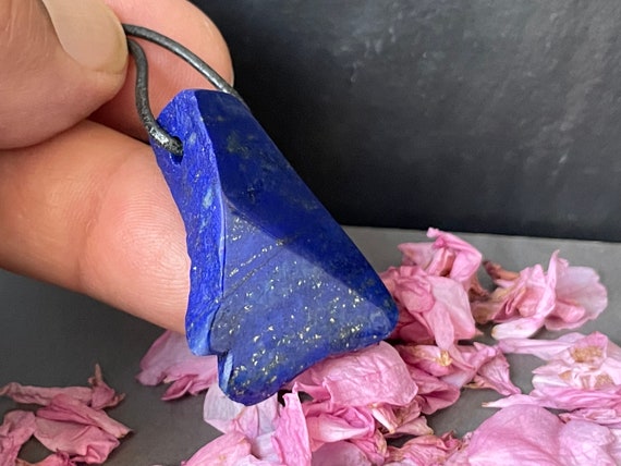 Beautiful natural Lapislazuli handmade