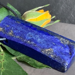Beautiful natural Lapislazuli handmade